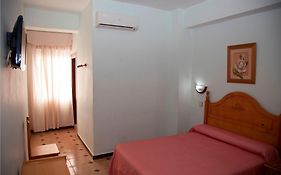 Hostal Paris